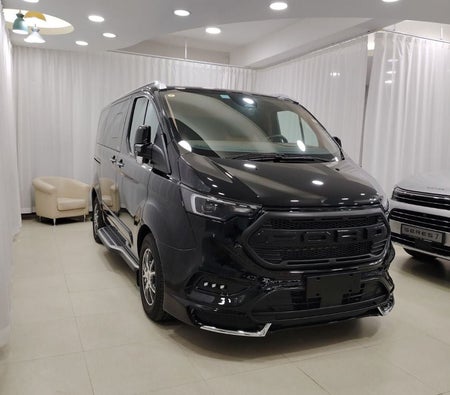 Черный Ford Tourneo Custom 2025 год