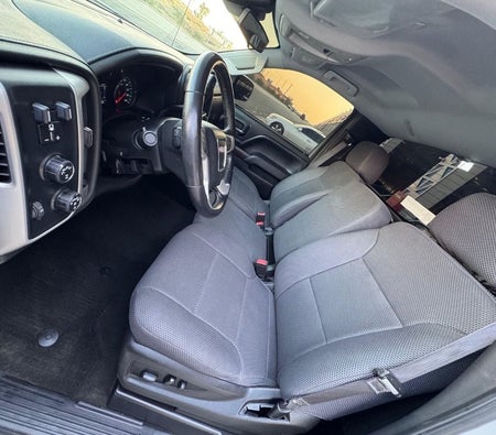 Silver GMC Sierra 2017