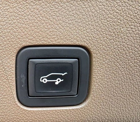 Black GMC Yukon 2022
