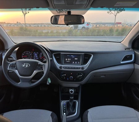 White Hyundai Accent 2023