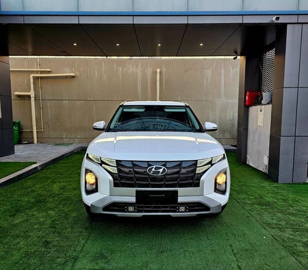 White Hyundai Creta 2023