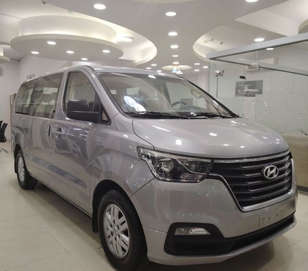 Серебро Hyundai H1 2020 год