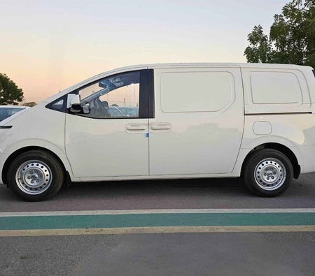 White Hyundai Staria 2025
