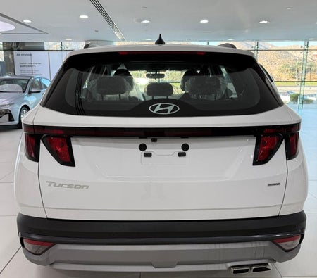 White Hyundai Tucson 2026