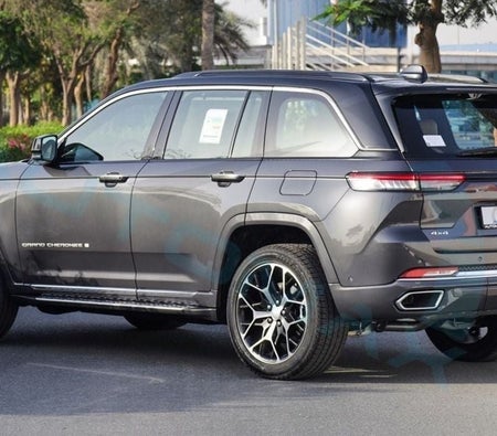 Grau Jeep Grand Cherokee 2025 Grau Jeep Grand Cherokee 2025