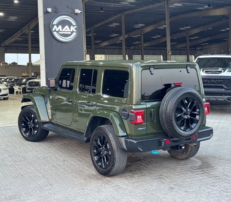 Green Jeep Wrangler 2024