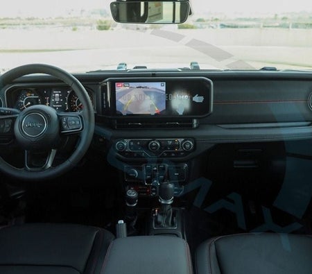 Черный Jeep Wrangler 2026 Черный Jeep Wrangler 2026
