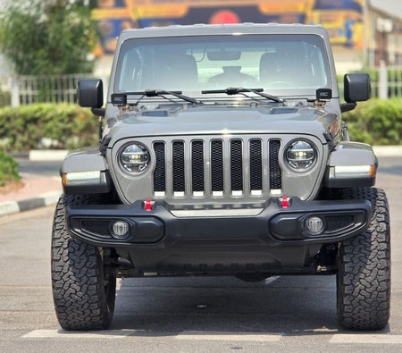 Grau Jeep Wrangler Unlimited 2019
