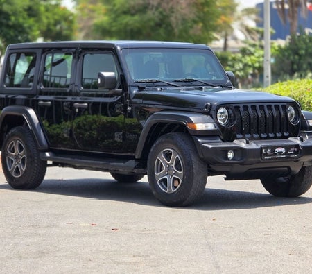 Schwarz Jeep Wrangler Unlimited 2023