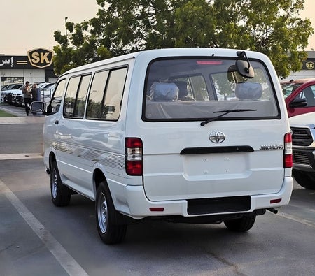 Белый Jincheng Hiace 2026 Белый Jincheng Hiace 2026