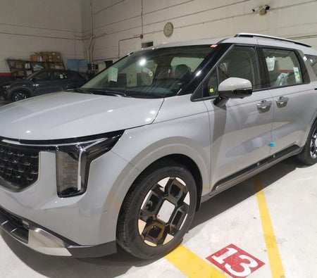 Kia Carnival 2026, photo 3 of 4