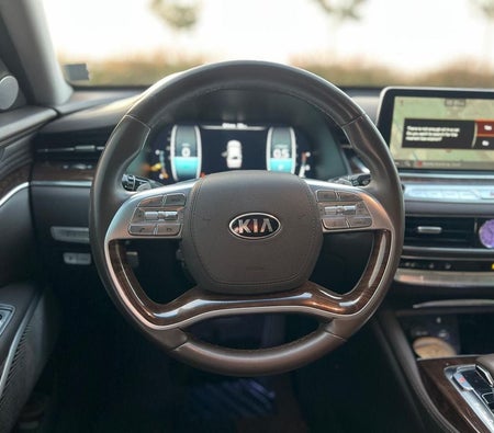 Nero Kia K900 2019