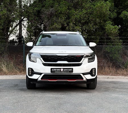 Kia Seltos 2023, photo 2 of 4