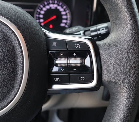 Серебро Kia Sorento 2022 год