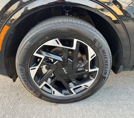 Black Kia Sportage 2023