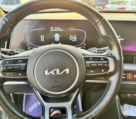 Black Kia Sportage 2023