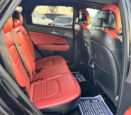 Black Kia Sportage 2023