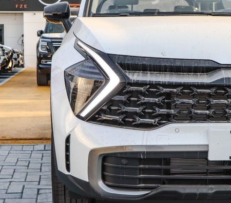White Kia Sportage 2025