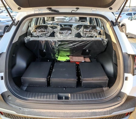 White Kia Sportage 2025