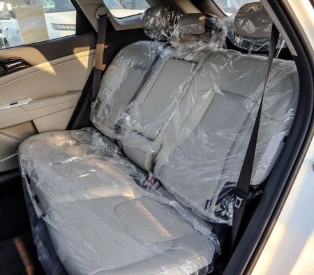 White Kia Sportage 2025