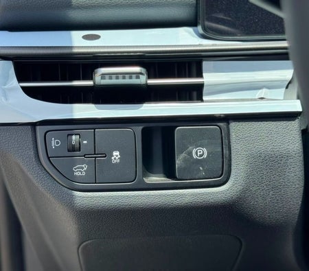 Silver Kia Sportage 2026