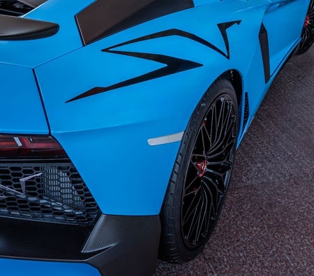 Bleu Lamborghini Aventador 2017