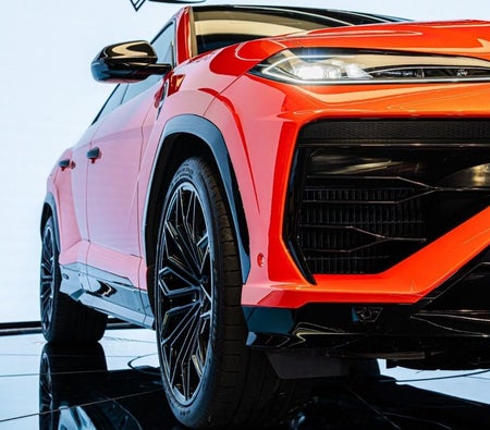 Portakal Lamborghini Urus 2026