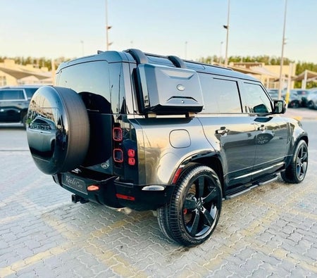 Gray Land Rover Defender 2022