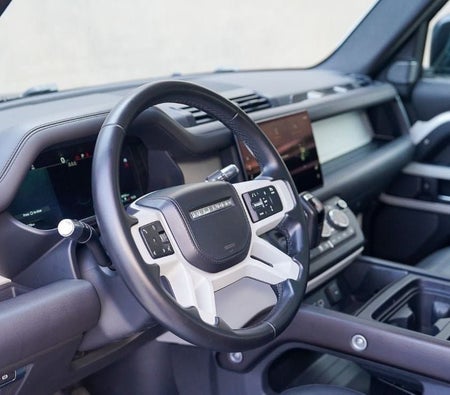 Land Rover Defender  2022, photo 4 of 4