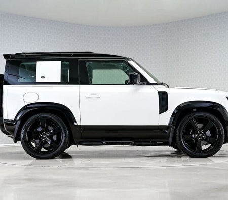 Land Rover Defender  2022, photo 3 of 4