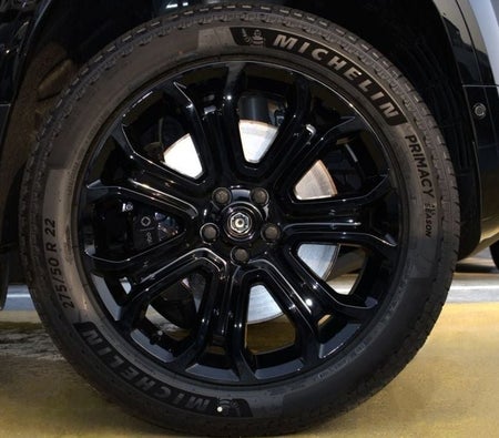 Nero Land Rover Defender 2026