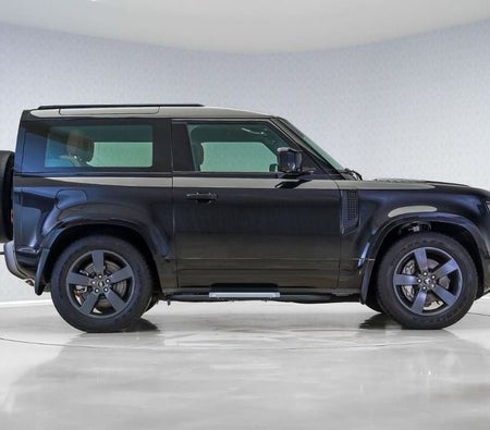 Land Rover Defender 90  2025, photo 3 of 4