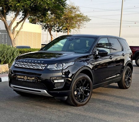 Черный Land Rover Discovery Sport 2019 год Черный Land Rover Discovery Sport 2019 год