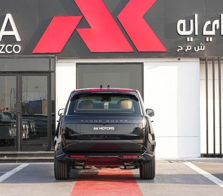 Black Land Rover Range Rover 2026