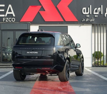 Black Land Rover Range Rover 2026