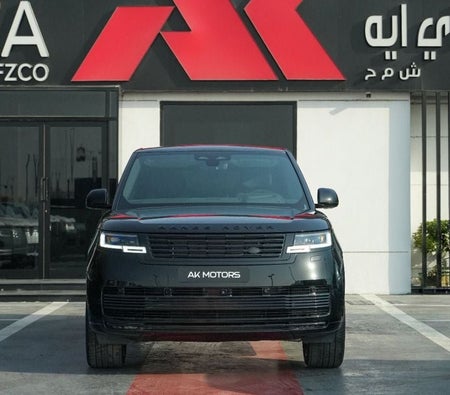 Black Land Rover Range Rover 2026