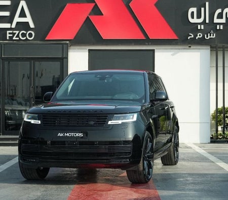 Black Land Rover Range Rover 2026