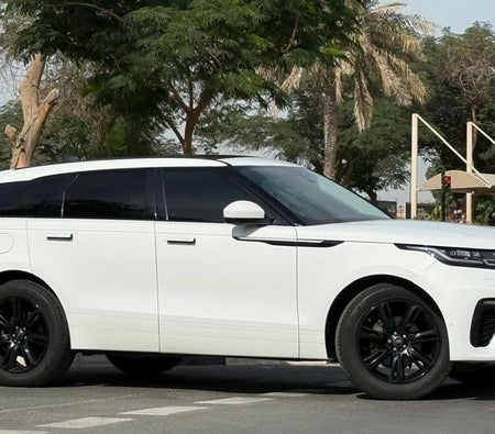Land Rover Range Rover Velar 2018, photo 2 of 4