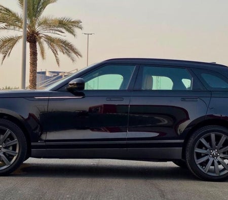Land Rover Range Rover Velar 2018, photo 2 of 4
