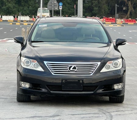 Black Lexus LS460 2012