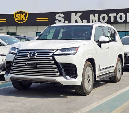 Белый Lexus LX 500 2026 Белый Lexus LX 500 2026