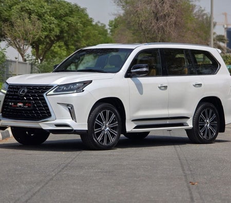 White Lexus LX570 2021