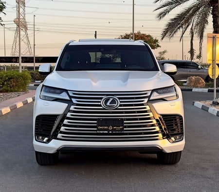 Lexus LX600  2023, photo 2 of 4