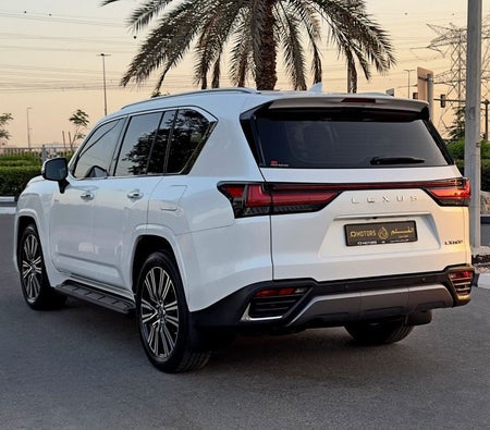White Lexus LX600 2023