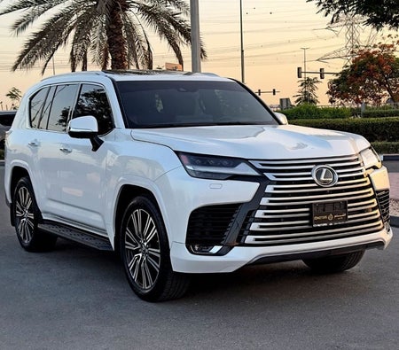 Lexus LX600  2023, photo 3 of 4
