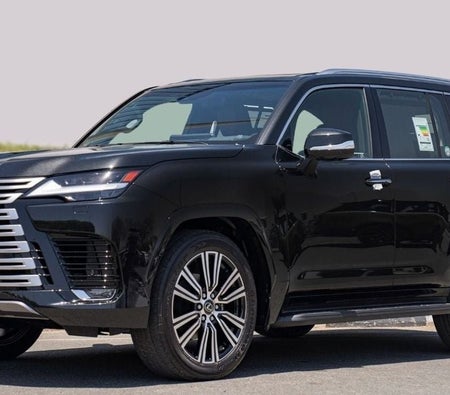 Lexus LX600 2024, photo 1 of 4