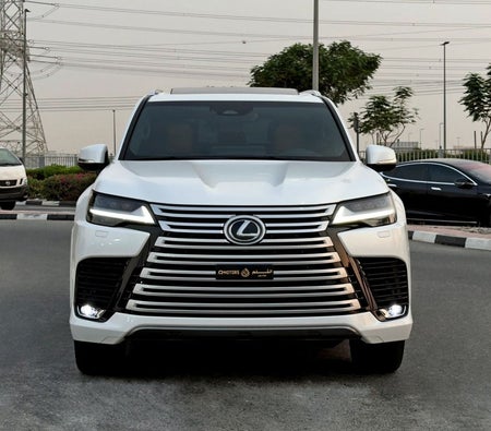 Lexus LX600  2025, photo 2 of 4