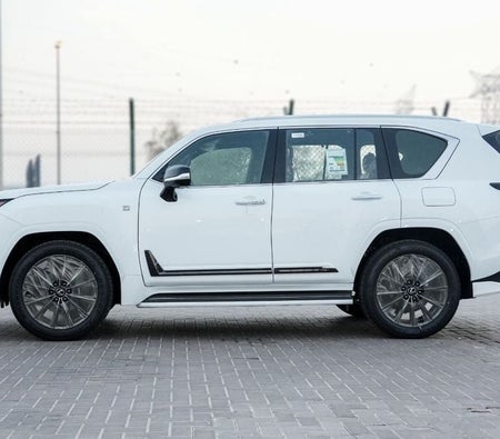 Lexus LX600 2026, photo 3 of 4