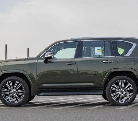 Lexus LX600 2026, photo 3 of 4