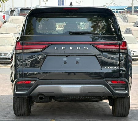Lexus LX600  2026, photo 4 of 4